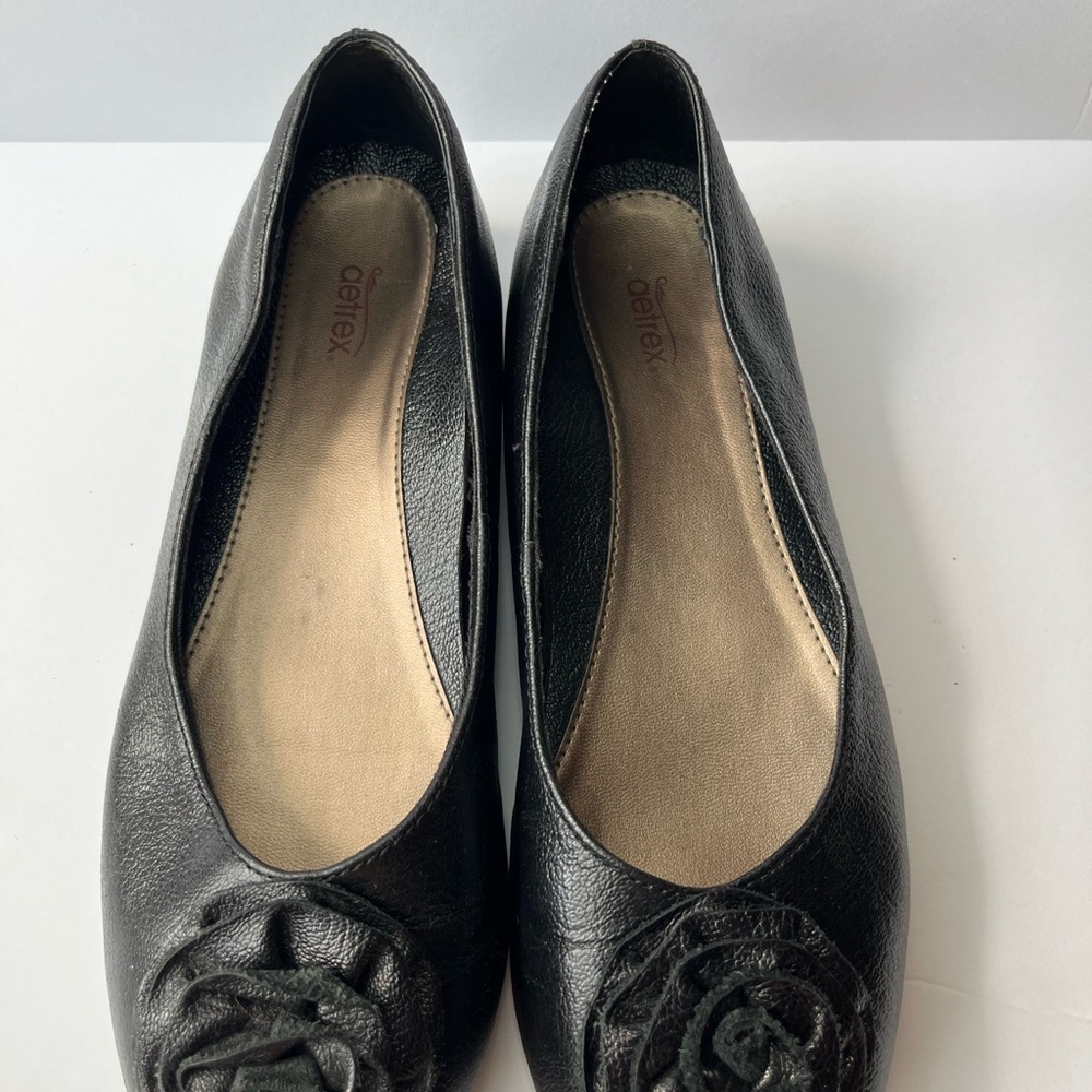Aetrex Black Flats with Elegant Rosette Detail